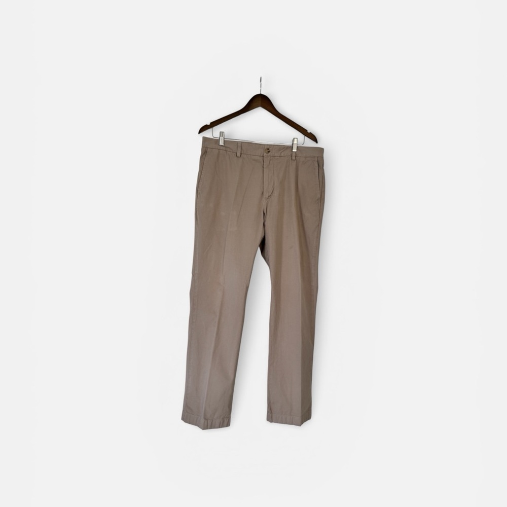 Vineyard Vines Men's Khaki Chinos